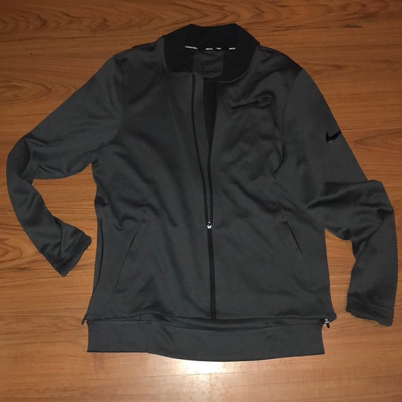 nike basketball dri fit jacket